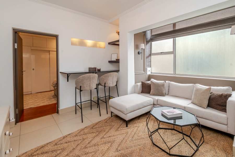 1 Bedroom Property for Sale in Green Point Western Cape